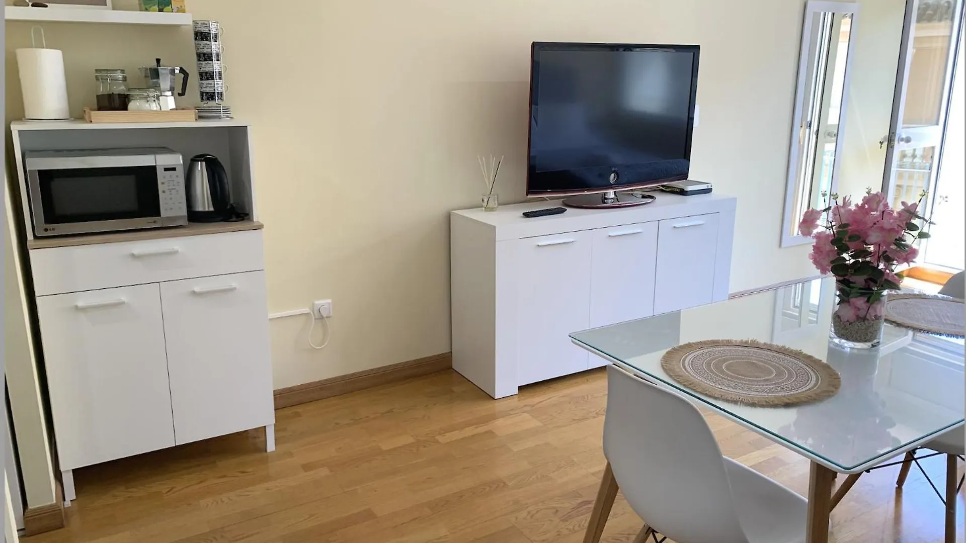 Boho Cruz Conde 3 Apartment Cordoba