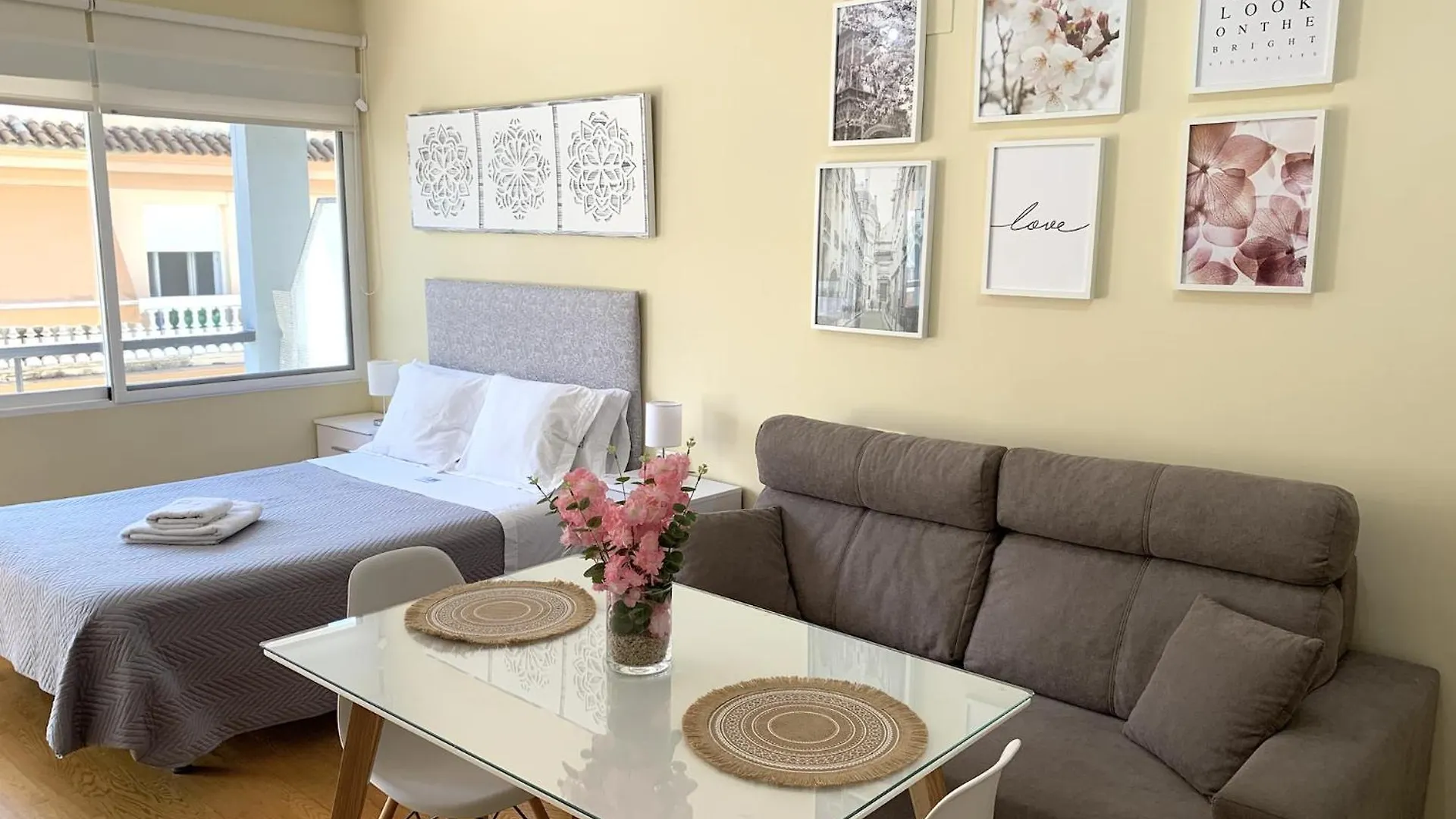 Boho Cruz Conde 3 Apartment Cordoba